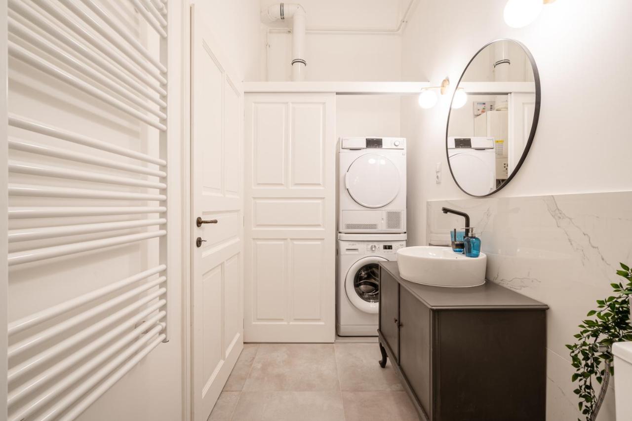 Atmos Glare Apartment 부다페스트 외부 사진